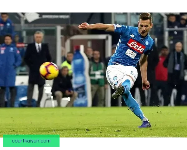 孔德中卫表现稳健，迎来状态回暖，成为球队防线的重要支柱。