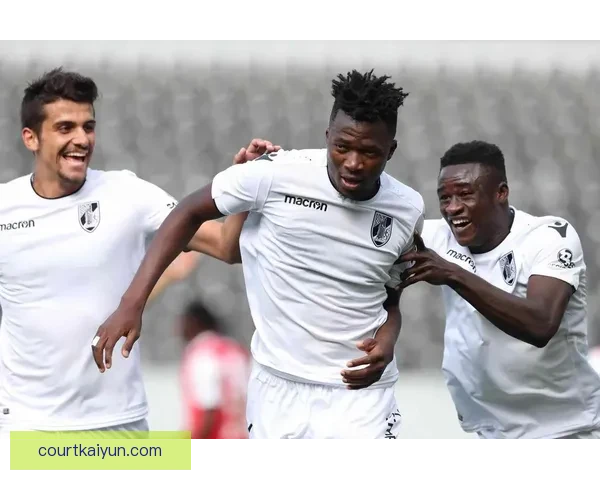 塔普索巴领导后防，状态回暖助力球队防线稳固