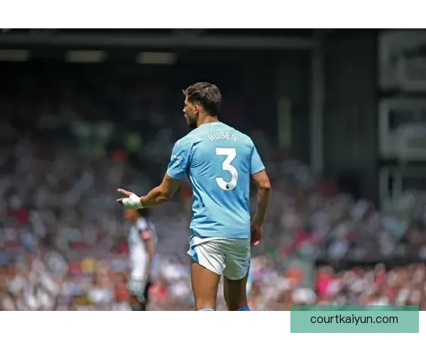 鲁本迪亚斯防守能力持续提升，成为曼城后防线的关键支柱