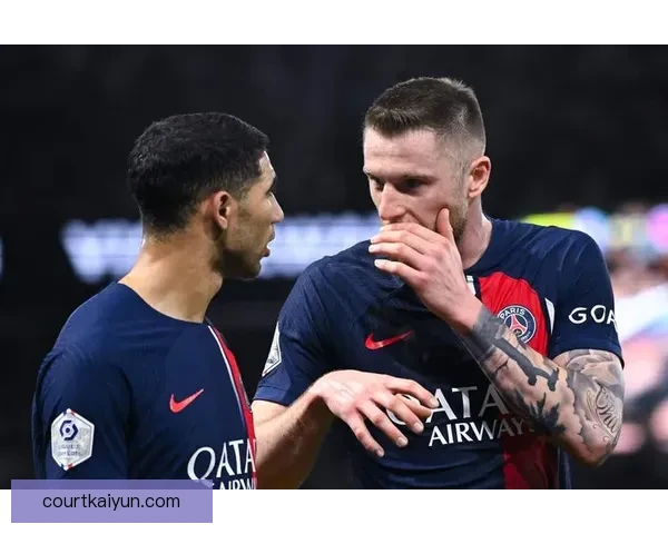 什克里尼亚尔技术全面性持续发挥稳定，成为球队防线的重要支柱